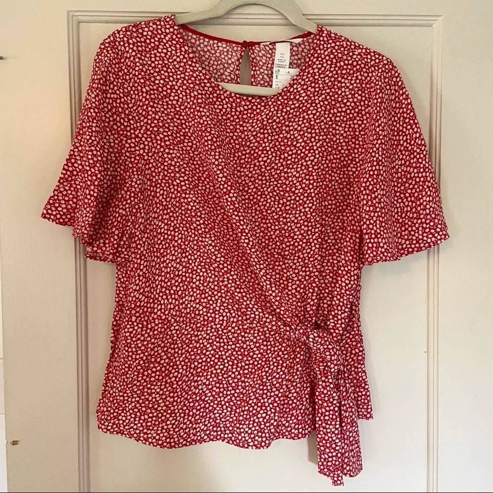 Red Floral Knot Top